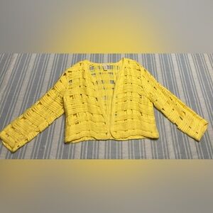 💛TODAY***$17***Chico's yellow open-knit, cropped cardigan.